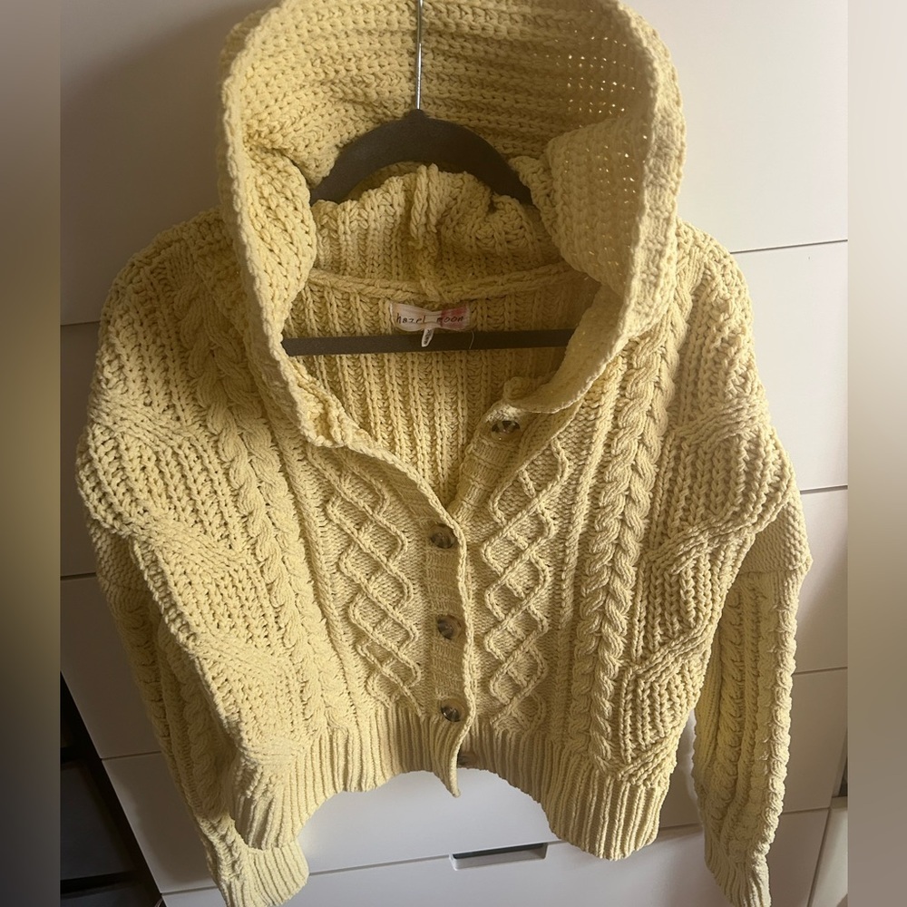 Hazel Moon Cozy Yellow Cable Big Button Hooded Knit Cardigan - Picture 9 of 12